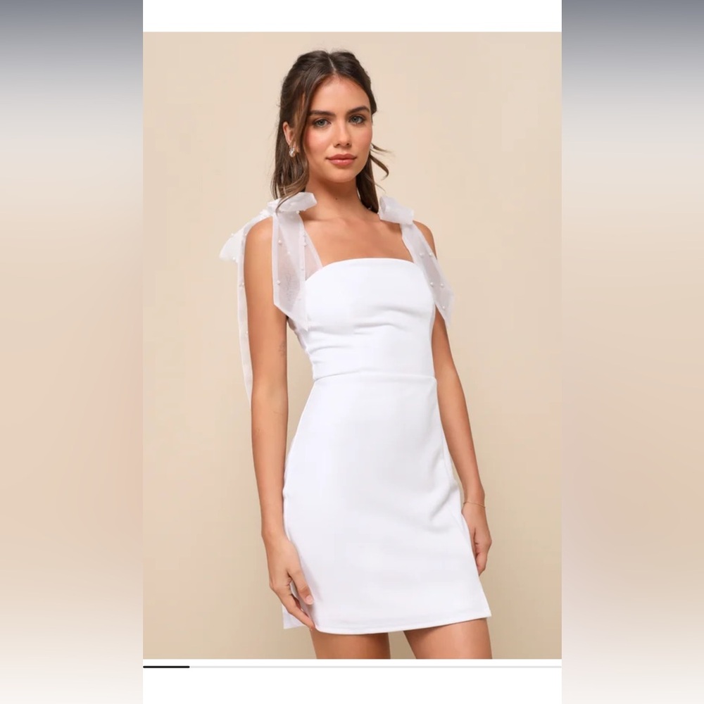 Lulu’s white dress with tie straps